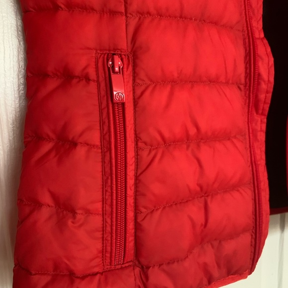 ARMANI Jeans Down Red Jacket - Picture 3 of 6